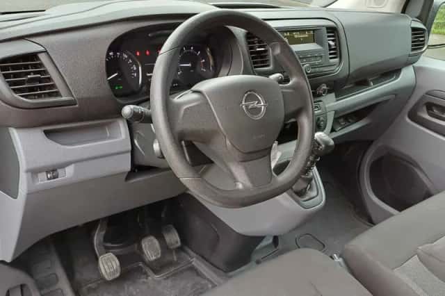 Opel Vivaro (2022) thumbnail 4