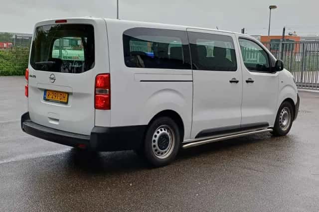 Opel Vivaro (2022) thumbnail 3