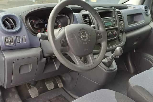 Opel Vivaro (2019) thumbnail 4