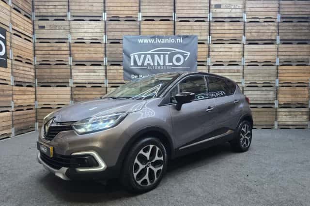Renault Captur (2017) thumbnail 1