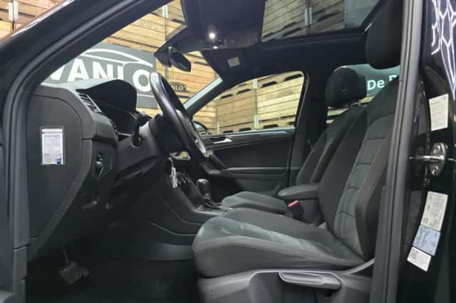 Volkswagen Tiguan (2018) thumbnail 5