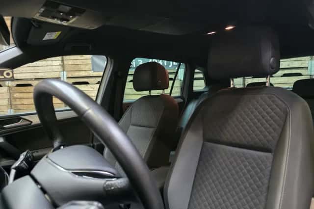 Volkswagen Tiguan (2019) thumbnail 6