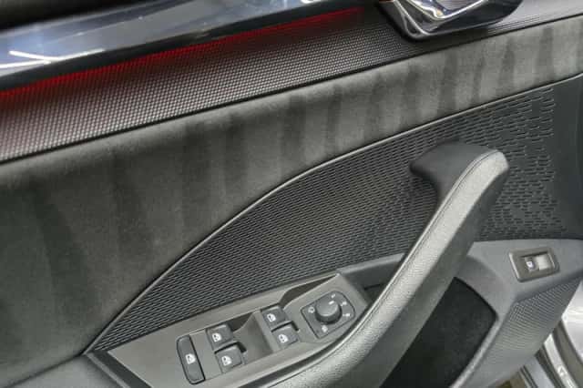 Škoda Octavia (2022) thumbnail 4