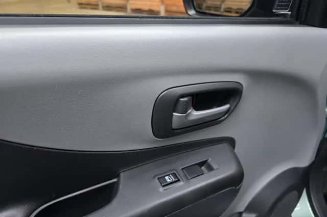 Suzuki Alto (2010) thumbnail 4