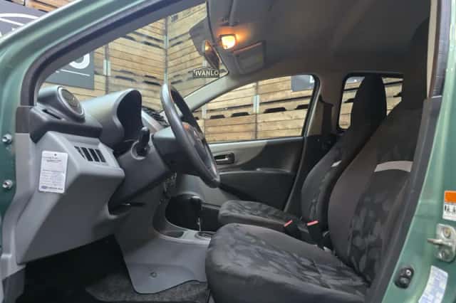 Suzuki Alto (2010) thumbnail 5