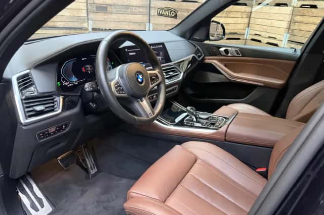 BMW X5 (2020) thumbnail 3