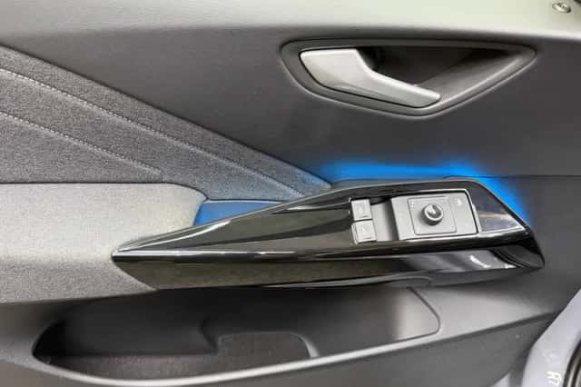 Volkswagen ID.3 (2024) thumbnail 4