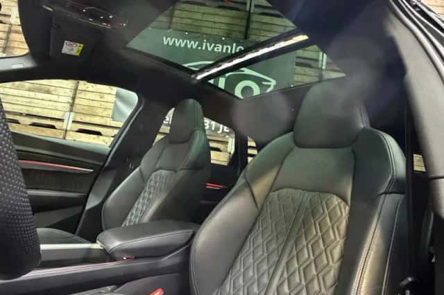 Audi Q8 e-tron (2023) thumbnail 5
