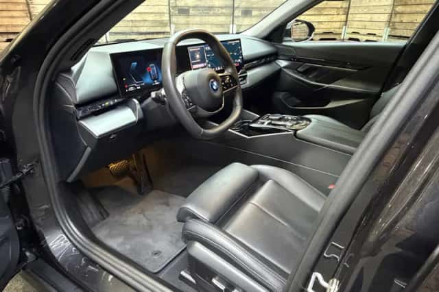 BMW 5-Serie (2024) thumbnail 3