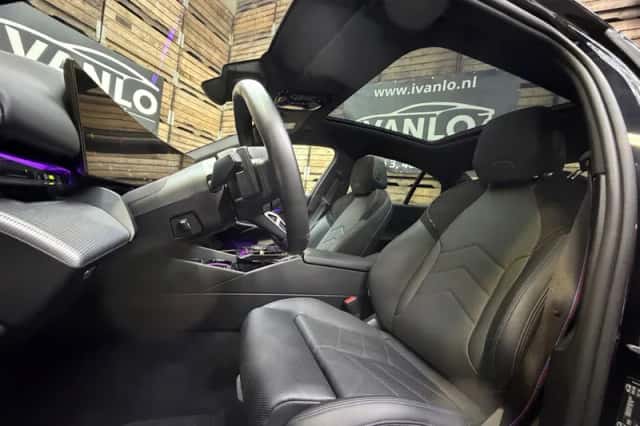 BMW i5 (2024) thumbnail 6
