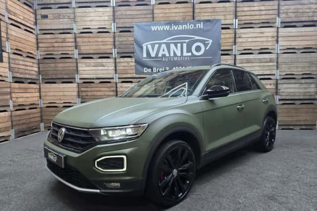 Volkswagen T-Roc (2020) thumbnail 1