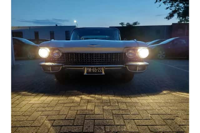 Cadillac CadillacSedan-De-Ville (1960) thumbnail 4
