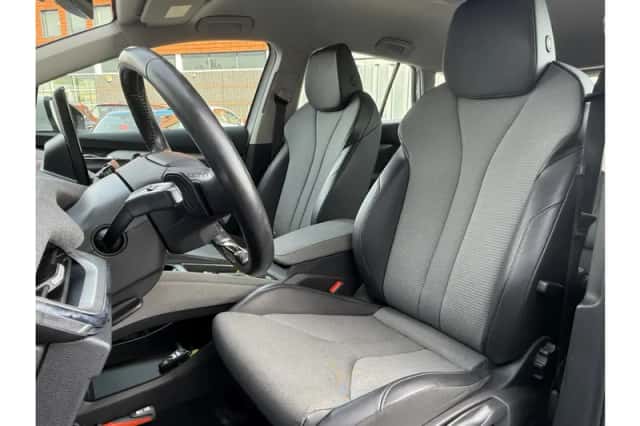 Škoda Enyaq (2021) thumbnail 4