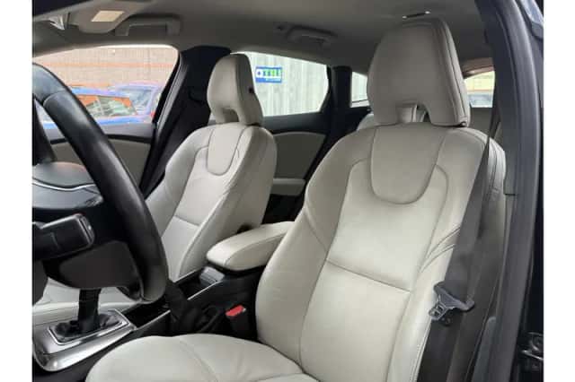 Volvo V40 (2013) thumbnail 5