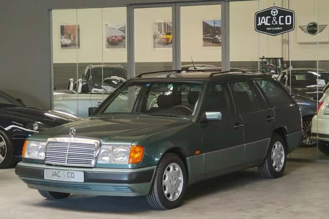 Mercedes-Benz E-Klasse (1991) thumbnail 4