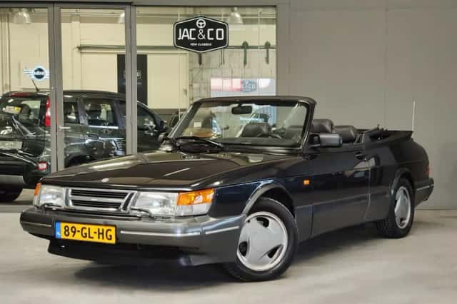 Saab 900 (1993) thumbnail 1