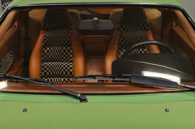 Porsche 928 (1978) thumbnail 4