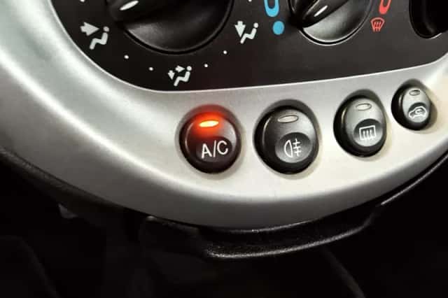 Ford Ka (2007) thumbnail 2