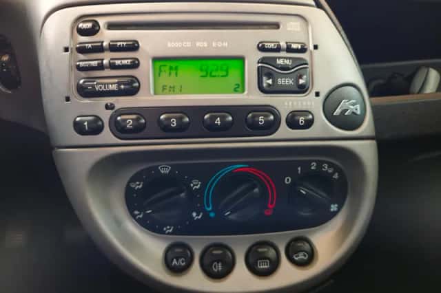 Ford Ka (2007) thumbnail 3