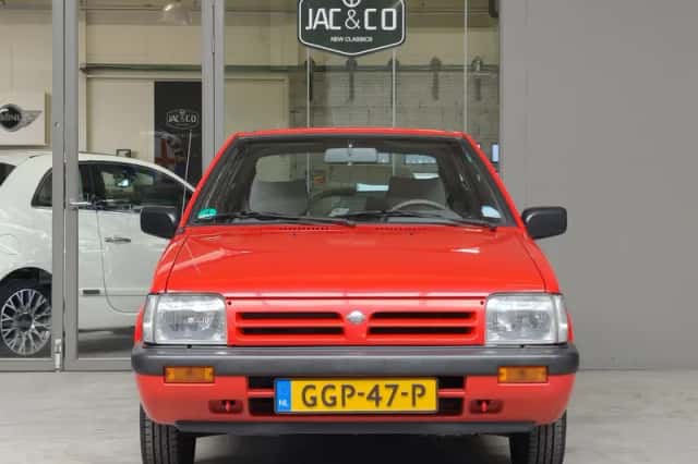 Nissan Micra (1989) thumbnail 6