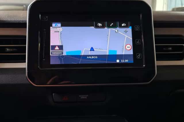 Suzuki Ignis (2021) thumbnail 3
