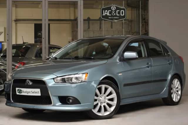 Mitsubishi Lancer (2009) thumbnail 1