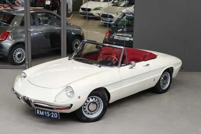 Alfa Romeo Spider (1969) thumbnail 5