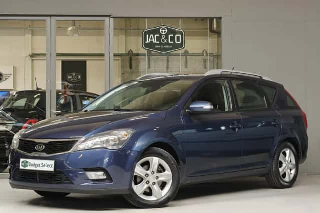 Kia Ceed (2011) thumbnail 1