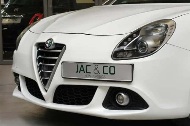 Alfa Romeo Giulietta (1963) thumbnail 4
