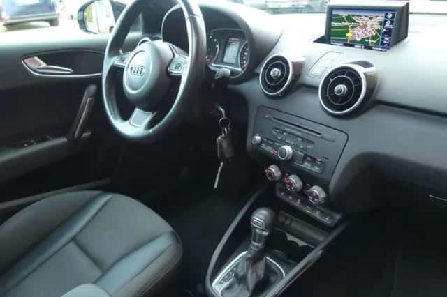 Audi A1 (2014) thumbnail 2
