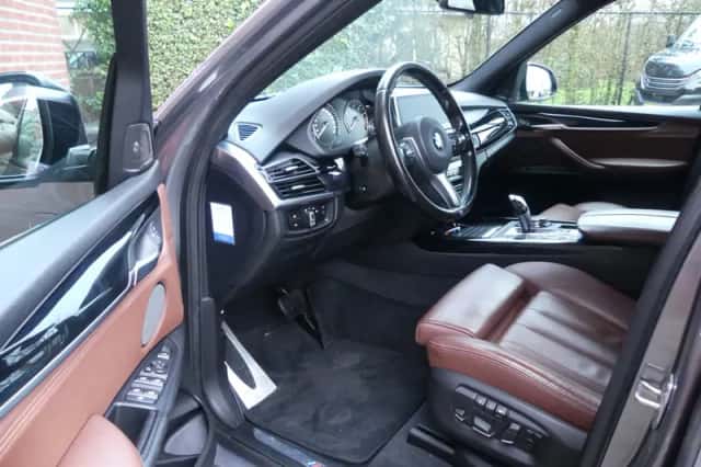 BMW X5 (2015) thumbnail 5
