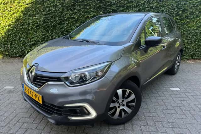 Renault Captur (2019) thumbnail 1