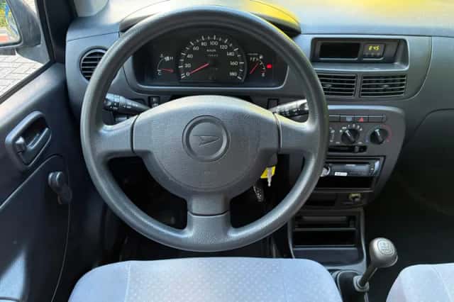 Daihatsu Cuore (2004) thumbnail 2