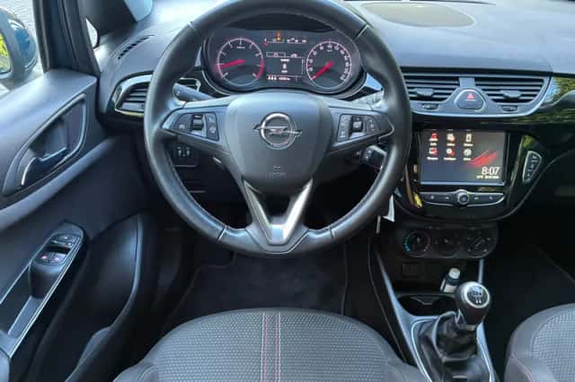 Opel Corsa (2017) thumbnail 2