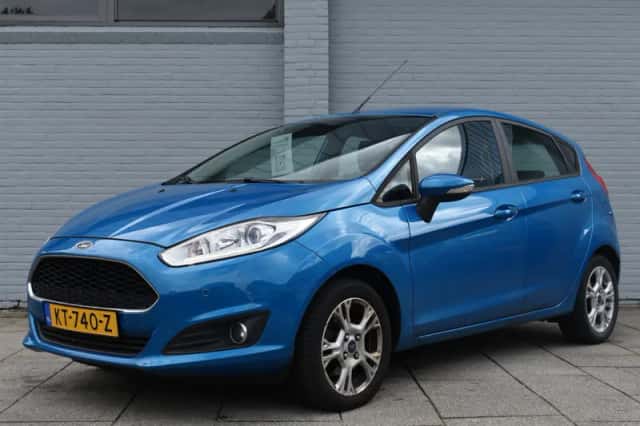 Ford Fiesta (2016) thumbnail 1