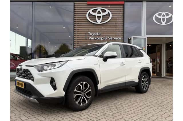 Toyota RAV4 (2020) thumbnail 1