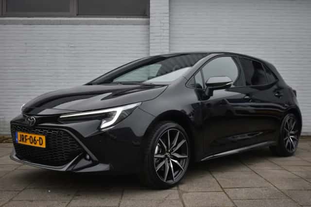 Toyota Corolla (2025) thumbnail 1