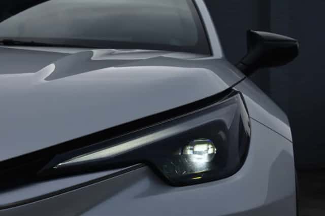 Lexus LBX (2025) thumbnail 4