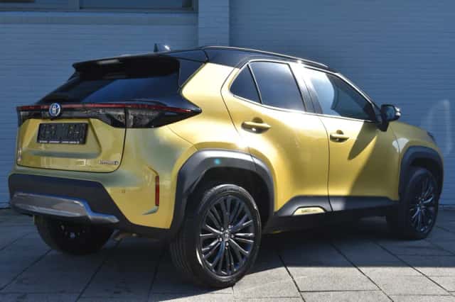 Toyota Yaris Cross (2023) thumbnail 3