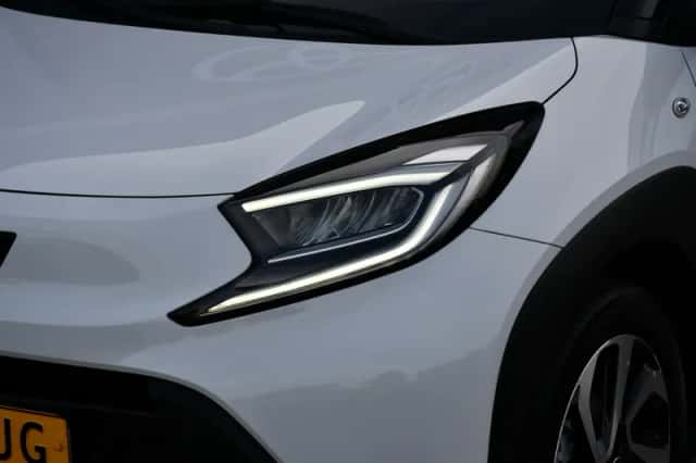 Toyota Aygo X (2023) thumbnail 3