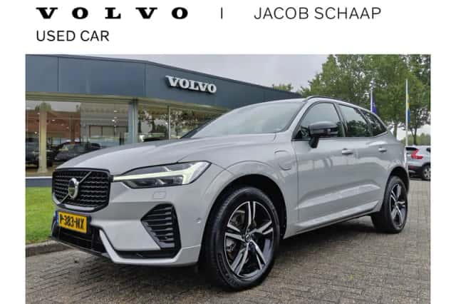 Volvo XC60 (2022) thumbnail 1