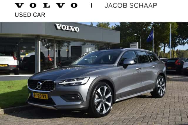 Volvo V60 Cross Country (2021) thumbnail 1