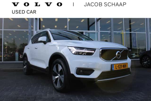 Volvo XC40 (2021) thumbnail 1