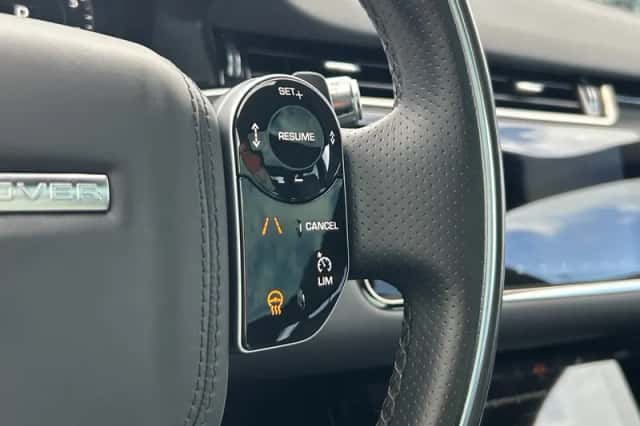 Land Rover Range Rover Evoque (2021) thumbnail 4