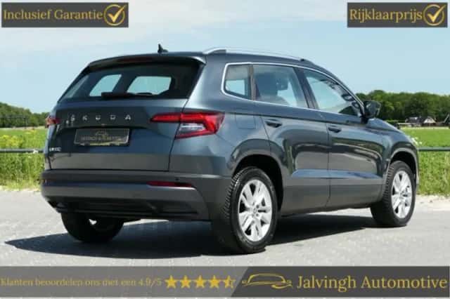 Škoda Karoq (2021) thumbnail 2