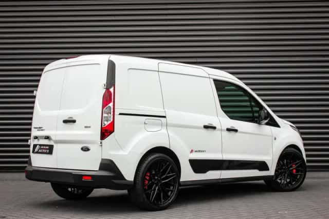 Ford Transit Connect (2018) thumbnail 3