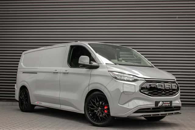 Ford E-Transit (2026) thumbnail 2