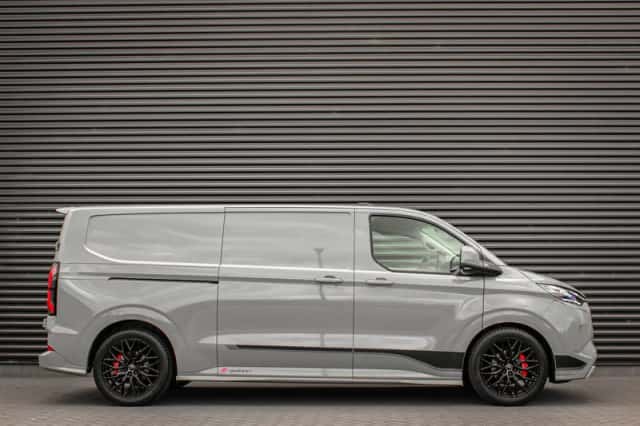 Ford E-Transit (2026) thumbnail 6