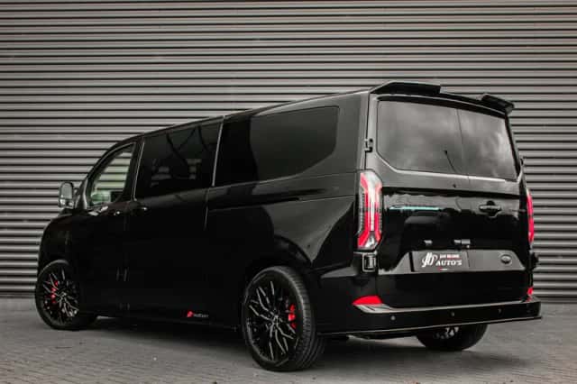 Ford E-Transit (2026) thumbnail 4
