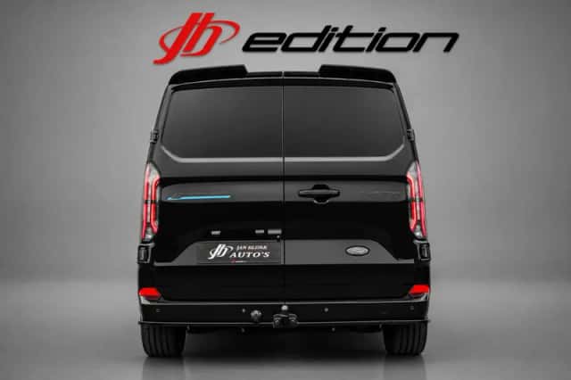 Ford E-Transit (2026) thumbnail 6